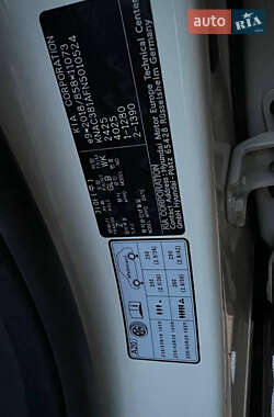 Внедорожник / Кроссовер Kia EV6 2021 в 