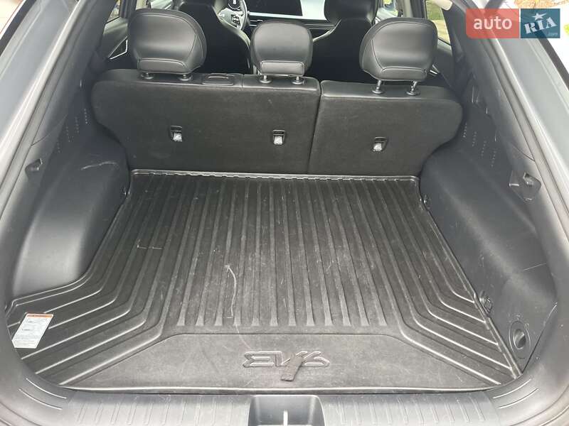 Внедорожник / Кроссовер Kia EV6 2022 в Тернополе