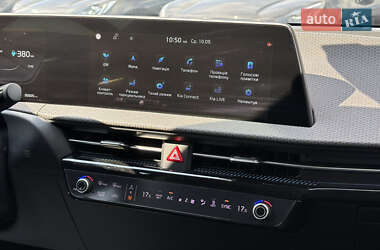 Внедорожник / Кроссовер Kia EV6 2021 в 