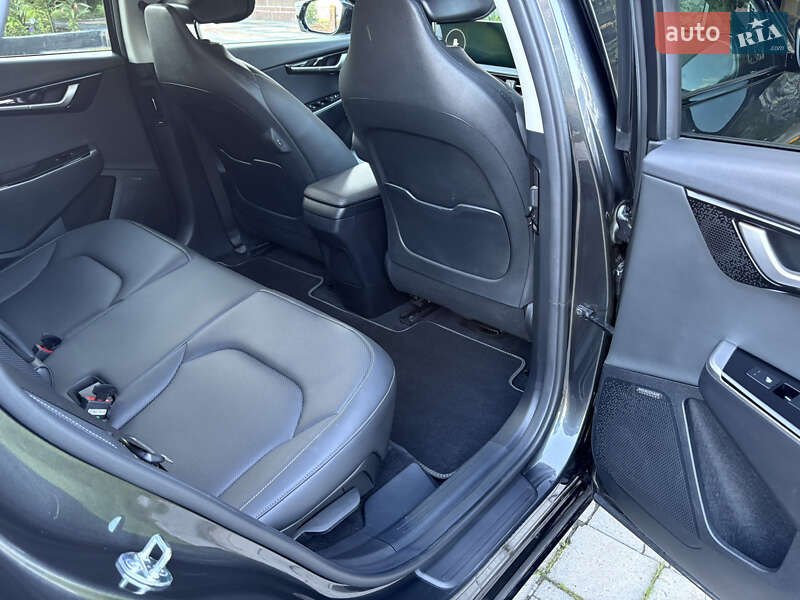 Внедорожник / Кроссовер Kia EV6 2023 в Чернигове