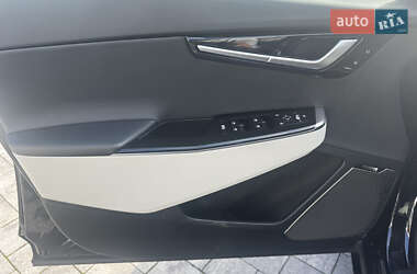 Внедорожник / Кроссовер Kia EV6 2022 в 
