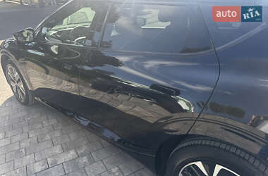 Внедорожник / Кроссовер Kia EV6 2022 в 