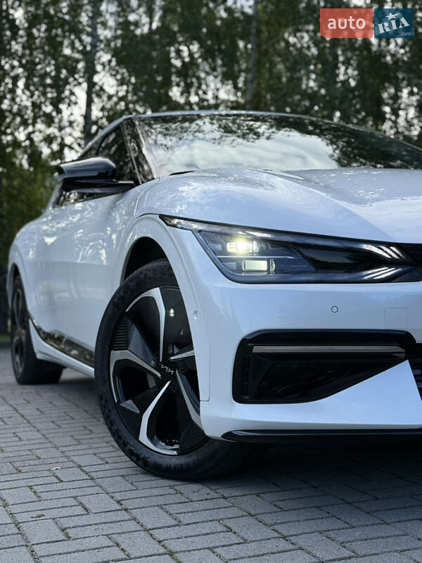 Внедорожник / Кроссовер Kia EV6 2024 в Дрогобыче