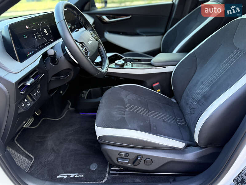 Внедорожник / Кроссовер Kia EV6 2024 в Дрогобыче