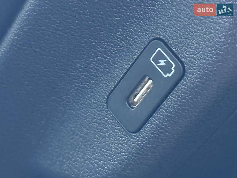 Внедорожник / Кроссовер Kia EV6 2024 в Дрогобыче