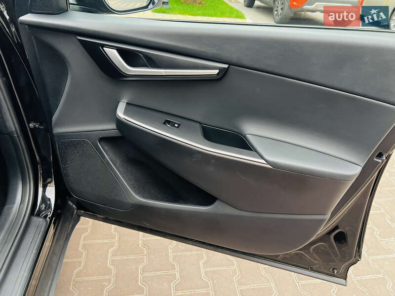 Внедорожник / Кроссовер Kia EV6 2022 в Киеве