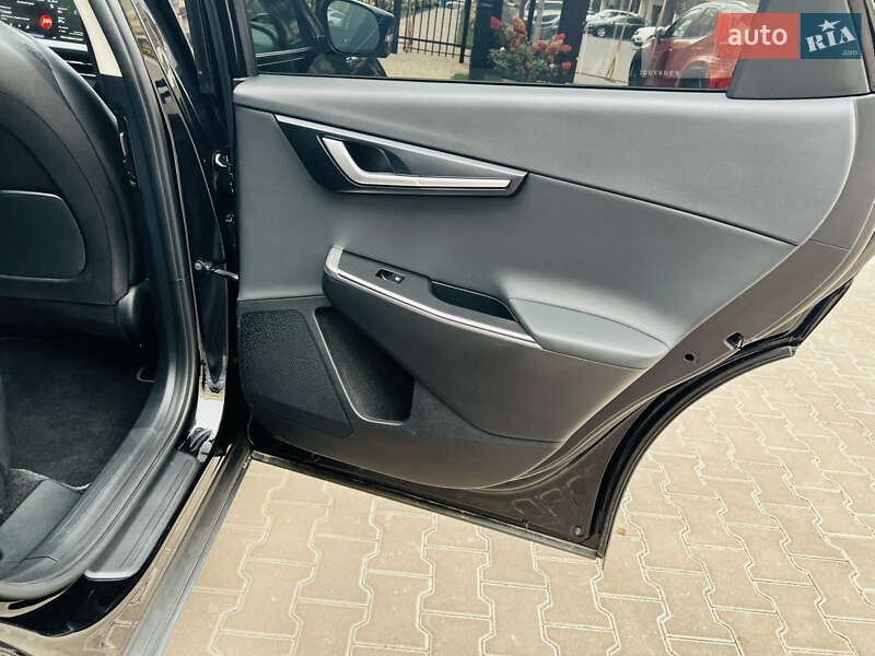 Внедорожник / Кроссовер Kia EV6 2022 в Киеве