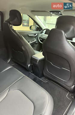 Позашляховик / Кросовер Kia EV6 2022 в 
