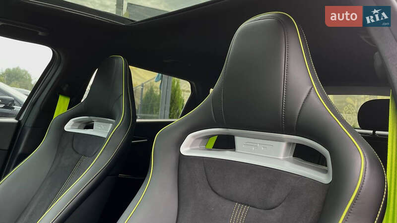 Внедорожник / Кроссовер Kia EV6 2023 в Дрогобыче