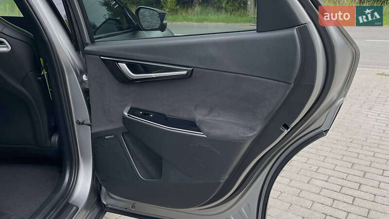 Внедорожник / Кроссовер Kia EV6 2023 в Дрогобыче