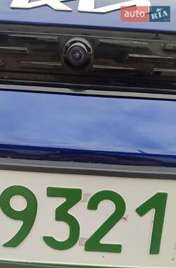 Внедорожник / Кроссовер Kia EV6 2022 в 