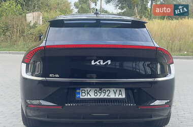 Внедорожник / Кроссовер Kia EV6 2022 в 