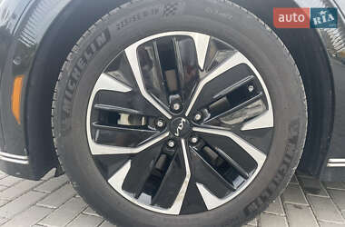 Внедорожник / Кроссовер Kia EV6 2022 в 