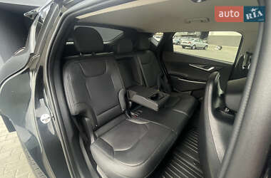 Внедорожник / Кроссовер Kia EV6 2022 в 