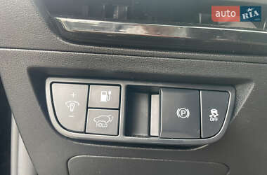 Внедорожник / Кроссовер Kia EV6 2022 в 