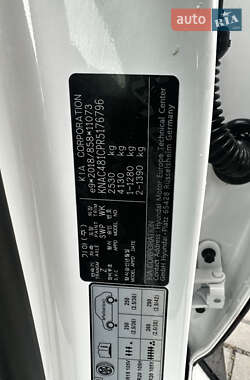 Внедорожник / Кроссовер Kia EV6 2023 в 