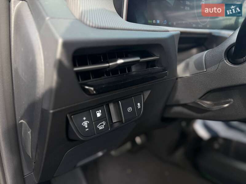 Внедорожник / Кроссовер Kia EV6 2023 в Львове фото 15 Внедорожник / Кроссовер Kia EV6 2023 в Львове