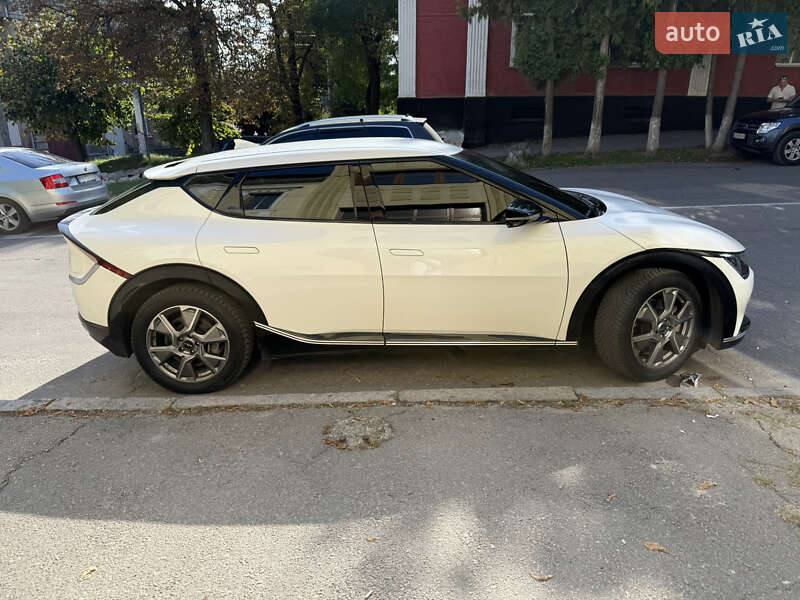 Позашляховик / Кросовер Kia EV6 2023 в Умані фото 6 Позашляховик / Кросовер Kia EV6 2023 в Умані