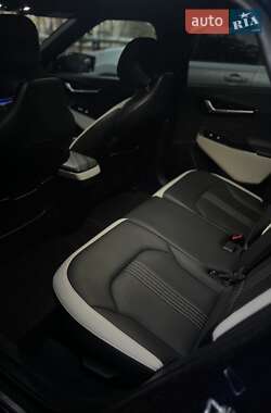 Внедорожник / Кроссовер Kia EV6 2023 в 