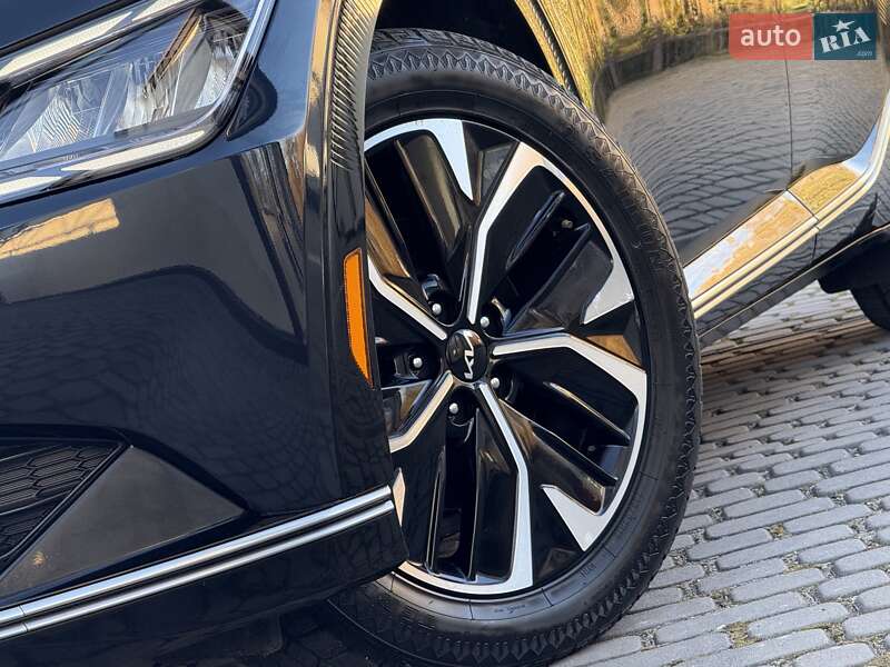 Внедорожник / Кроссовер Kia EV6 2023 в Дрогобыче