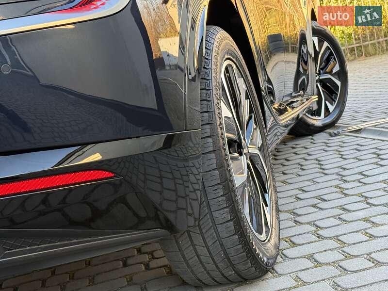 Внедорожник / Кроссовер Kia EV6 2023 в Дрогобыче