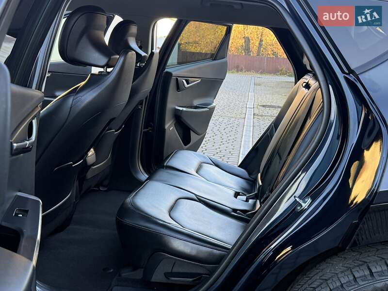 Внедорожник / Кроссовер Kia EV6 2023 в Дрогобыче