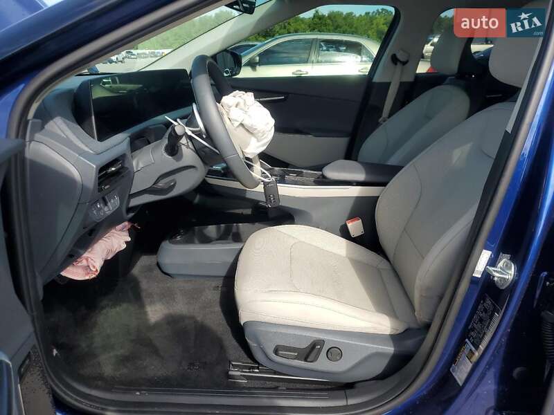 Внедорожник / Кроссовер Kia EV6 2024 в Чернигове фото 4 Внедорожник / Кроссовер Kia EV6 2024 в Чернигове