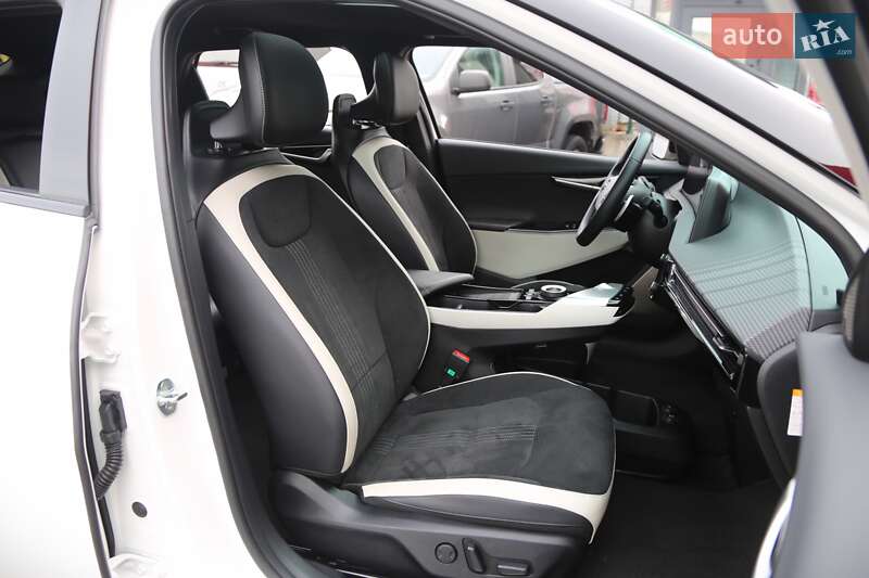 Позашляховик / Кросовер Kia EV6 2021 в Києві