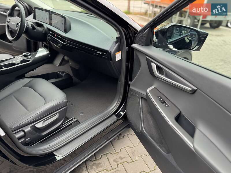 Внедорожник / Кроссовер Kia EV6 2024 в Ровно