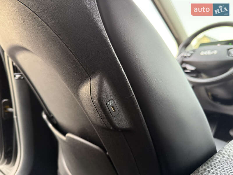 Внедорожник / Кроссовер Kia EV6 2022 в Дрогобыче