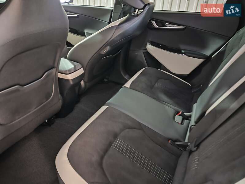Внедорожник / Кроссовер Kia EV6 2023 в Полтаве фото 13 Внедорожник / Кроссовер Kia EV6 2023 в Полтаве