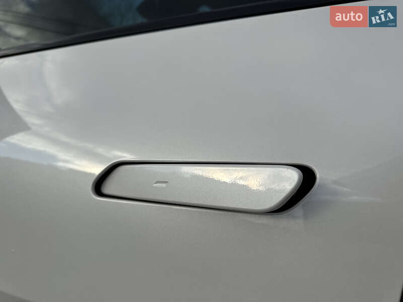 Позашляховик / Кросовер Kia EV6 2023 в Івано-Франківську