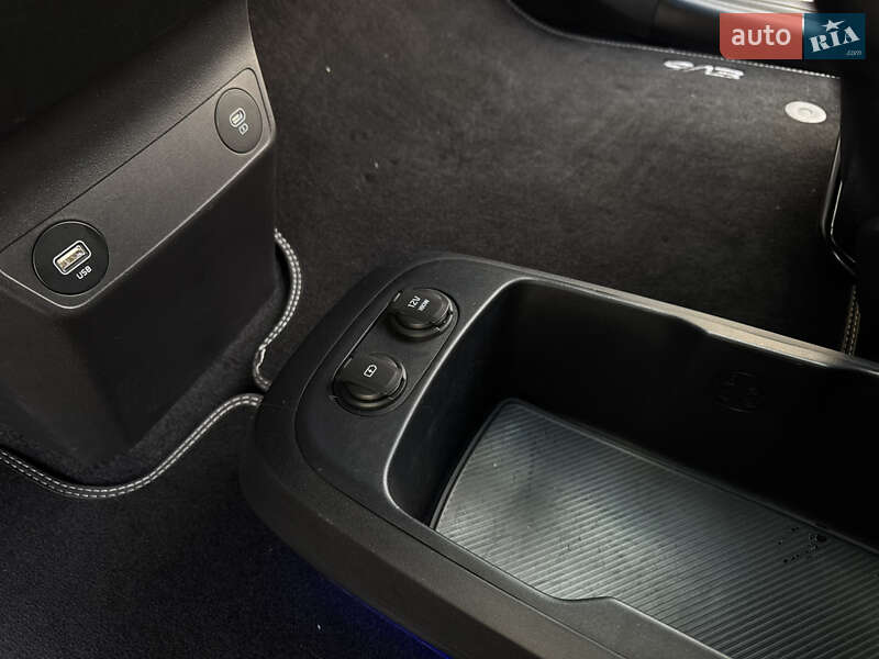 Позашляховик / Кросовер Kia EV6 2023 в Івано-Франківську