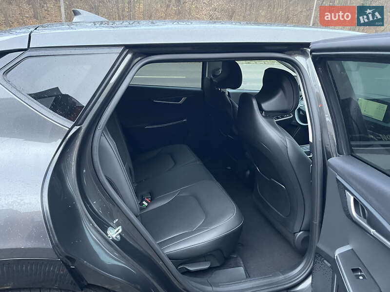 Внедорожник / Кроссовер Kia EV6 2023 в Черновцах фото 12 Внедорожник / Кроссовер Kia EV6 2023 в Черновцах