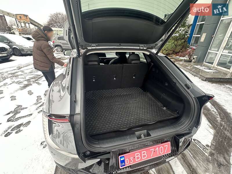 Позашляховик / Кросовер Kia EV6 2024 в Рівному