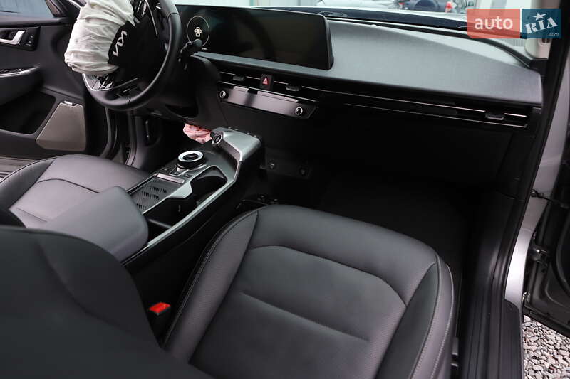 Внедорожник / Кроссовер Kia EV6 2022 в Дрогобыче фото 34 Внедорожник / Кроссовер Kia EV6 2022 в Дрогобыче
