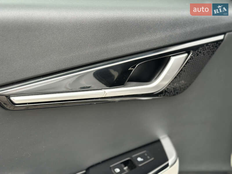 Внедорожник / Кроссовер Kia EV6 2023 в Волочиске