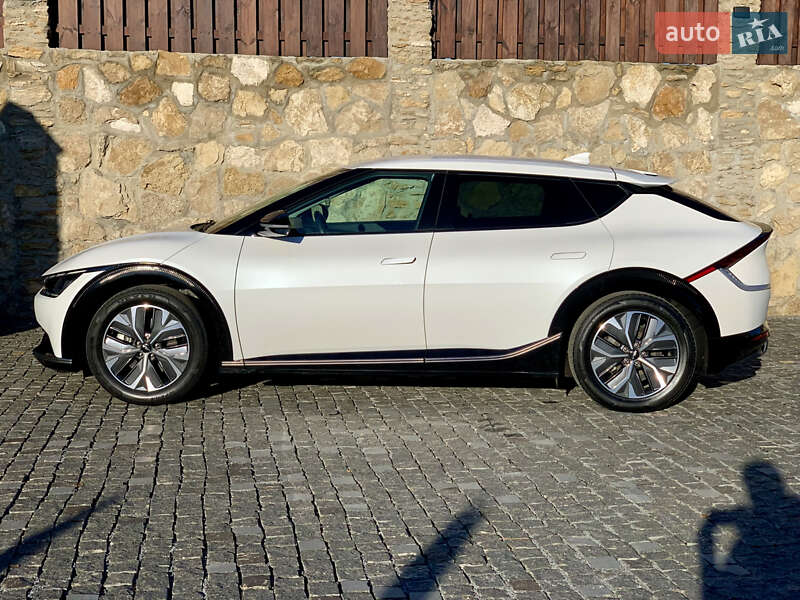 Внедорожник / Кроссовер Kia EV6 2021 в Ровно