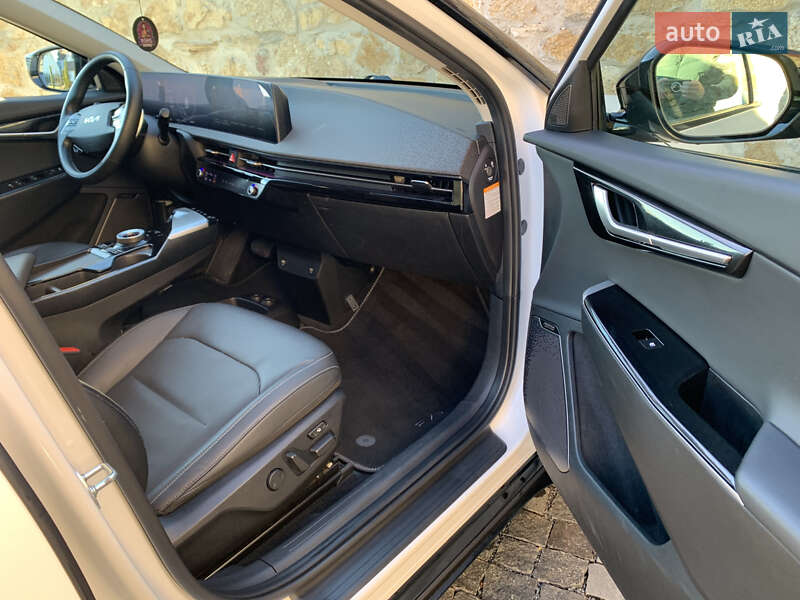 Внедорожник / Кроссовер Kia EV6 2021 в Ровно