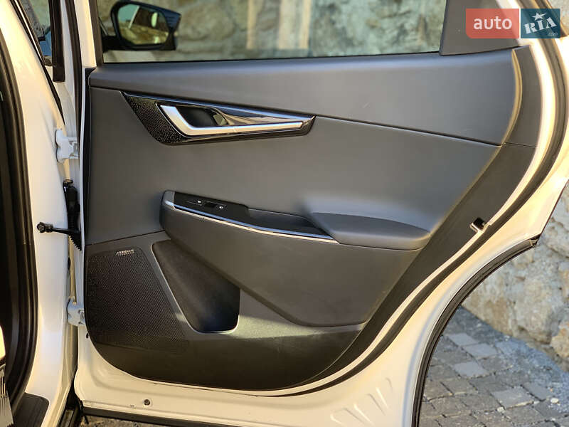 Внедорожник / Кроссовер Kia EV6 2021 в Ровно