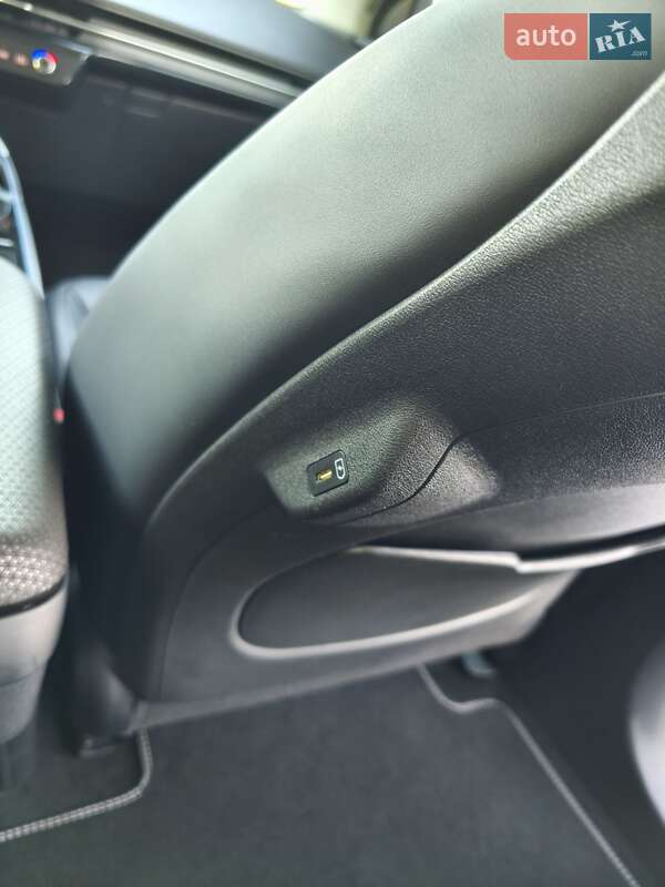 Позашляховик / Кросовер Kia EV6 2023 в Львові фото 29 Позашляховик / Кросовер Kia EV6 2023 в Львові