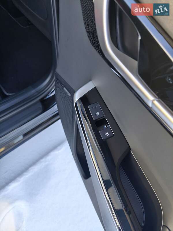 Позашляховик / Кросовер Kia EV6 2023 в Львові фото 35 Позашляховик / Кросовер Kia EV6 2023 в Львові