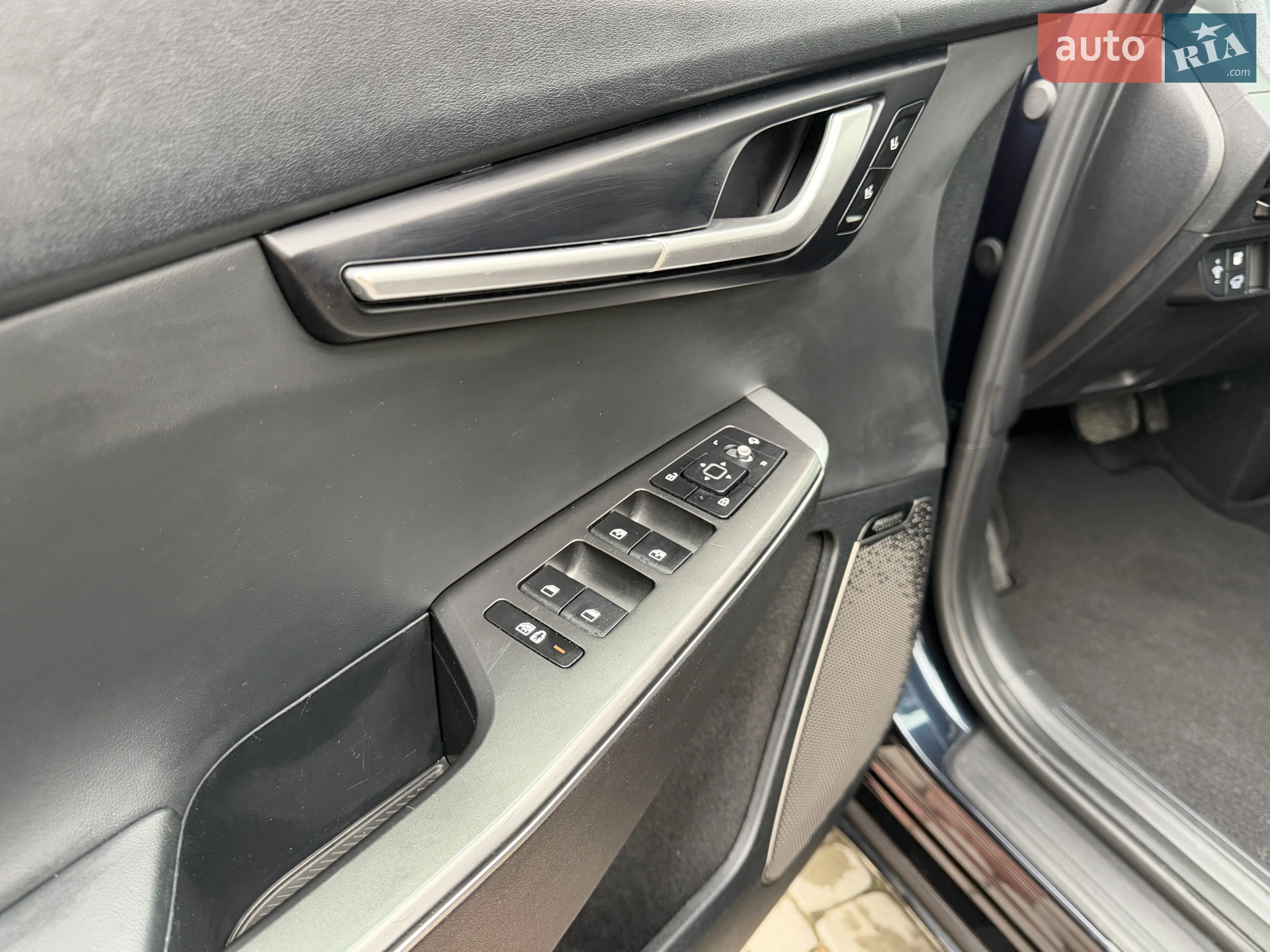 2023 Kia EV6 - мініатюра 11