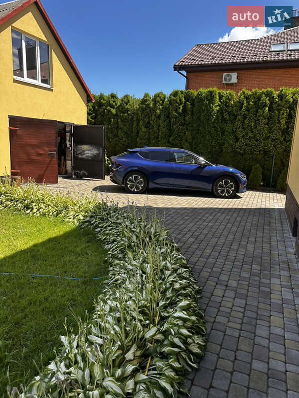 Внедорожник / Кроссовер Kia EV6 2022 в Львове фото 4 Внедорожник / Кроссовер Kia EV6 2022 в Львове