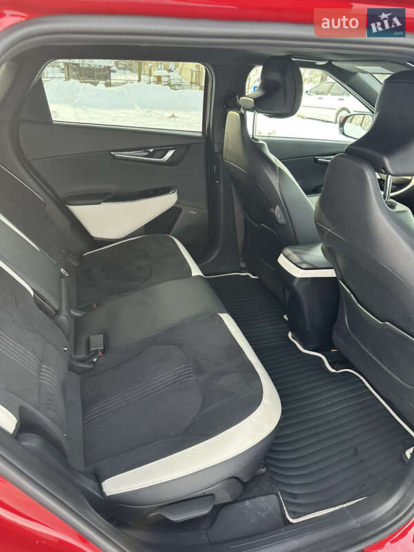 Внедорожник / Кроссовер Kia EV6 2023 в Тернополе