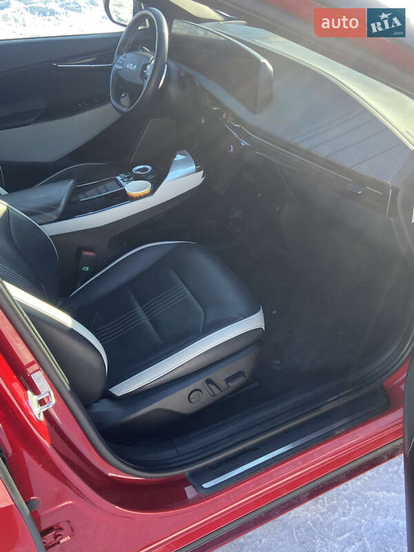 Внедорожник / Кроссовер Kia EV6 2021 в Ровно фото 11 Внедорожник / Кроссовер Kia EV6 2021 в Ровно