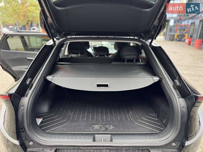 Внедорожник / Кроссовер Kia EV6 2024 в Ровно