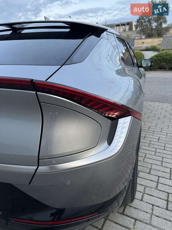 Позашляховик / Кросовер Kia EV6 2023 в Ужгороді