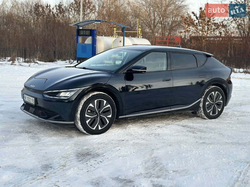 Позашляховик / Кросовер Kia EV6 2022 в Рівному