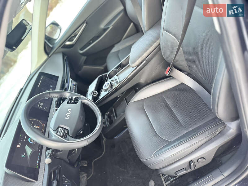 Позашляховик / Кросовер Kia EV6 2022 в Рівному